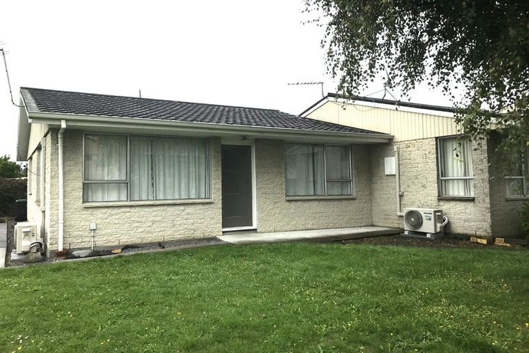 Photo of property in 26b Peer Street, Upper Riccarton, Christchurch, 8041