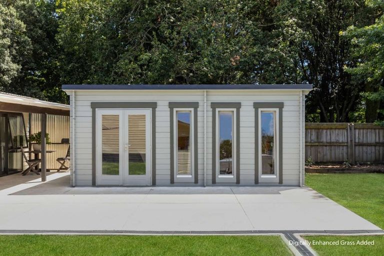 Photo of property in 15 Ratima Place, Whakatane, 3120