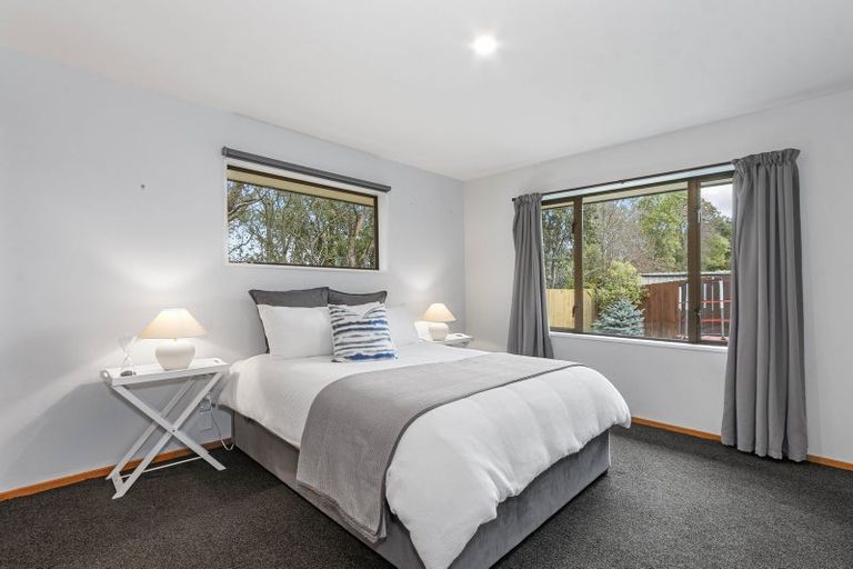 Photo of property in 2/5 Astor Place, Halswell, Christchurch, 8025