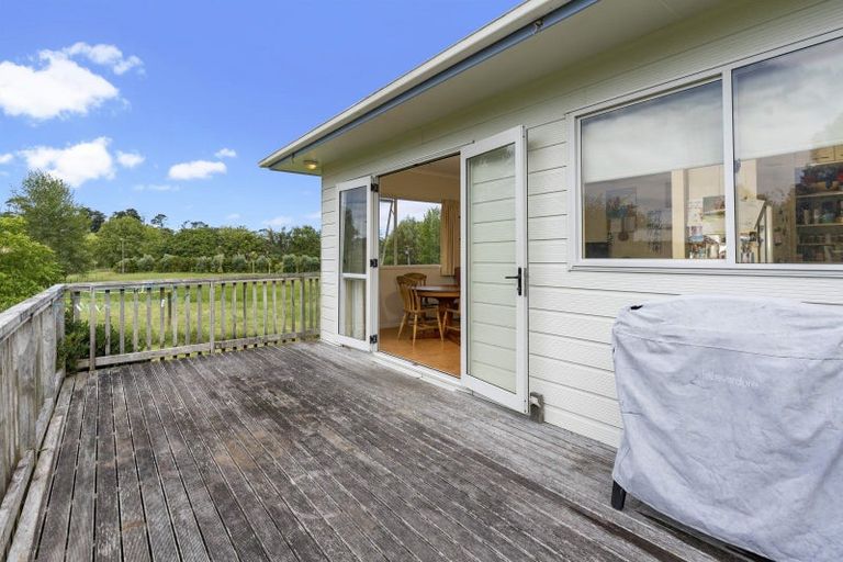 Photo of property in 220 Postman Road, Dairy Flat, Albany, 0794