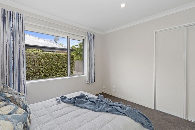 Photo of property in 1b Country Palms Drive, Halswell, Christchurch, 8025