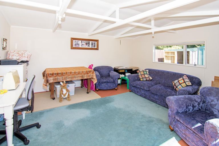 Photo of property in 14 Fraser Street, Masterton, 5810