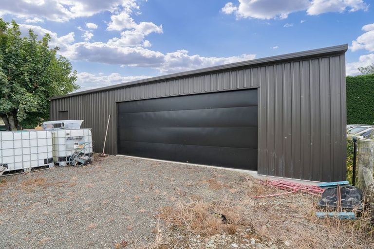 Photo of property in 73 Flora Road East, Makarewa, Invercargill, 9876