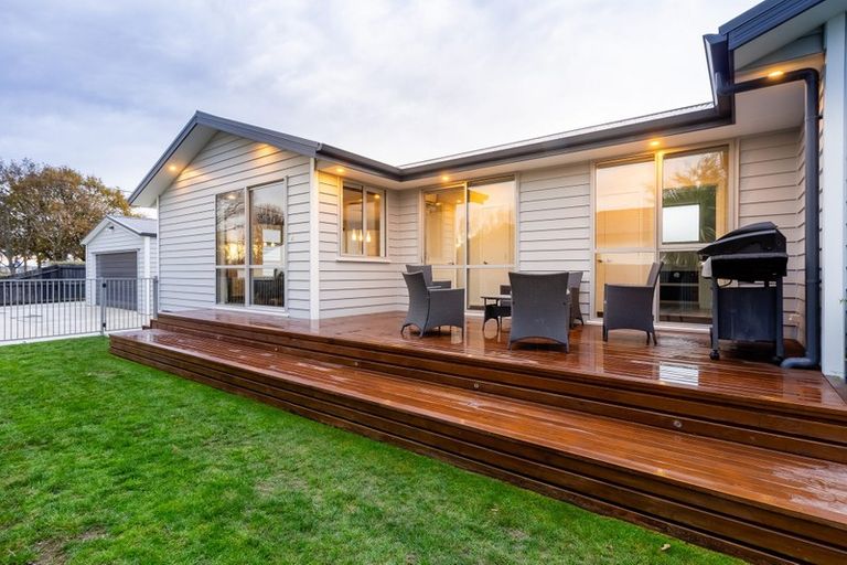 Photo of property in 168 Travis Road, New Brighton, Christchurch, 8083