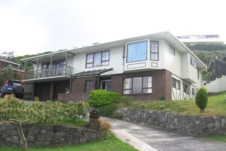 Photo of property in 1 Andaman Grove, Khandallah, Wellington, 6035