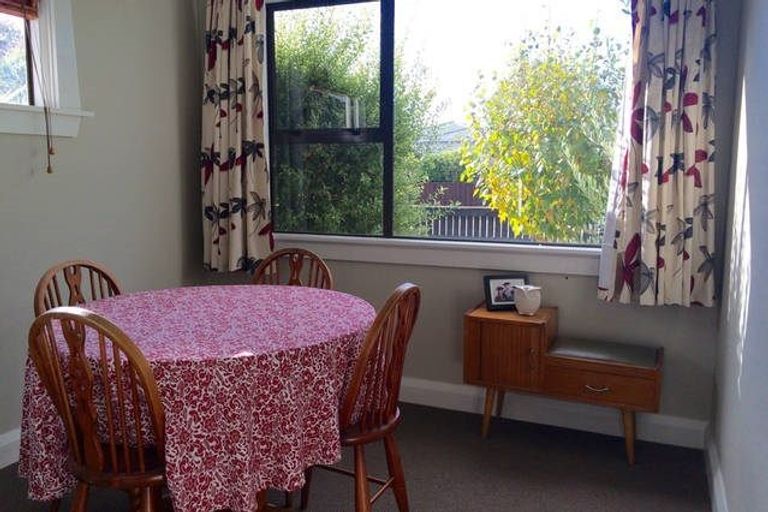 Photo of property in 11 Wittys Road, Avonhead, Christchurch, 8042