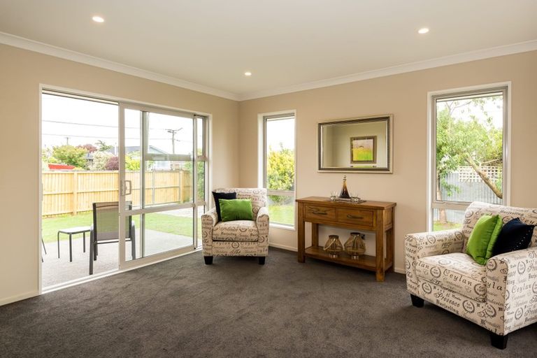 Photo of property in 71 Cuffs Road, Wainoni, Christchurch, 8061