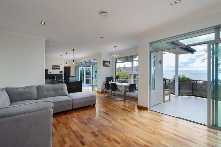 Photo of property in 14 Bay View Road, Atawhai, Nelson, 7010