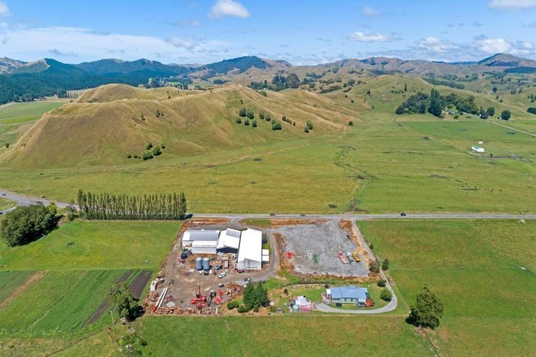 Photo of property in 127 Main Road, Makaraka, Gisborne, 4010