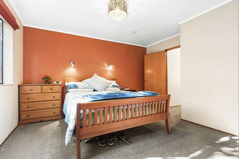 Photo of property in 16 Houhere Place, Pukete, Hamilton, 3200