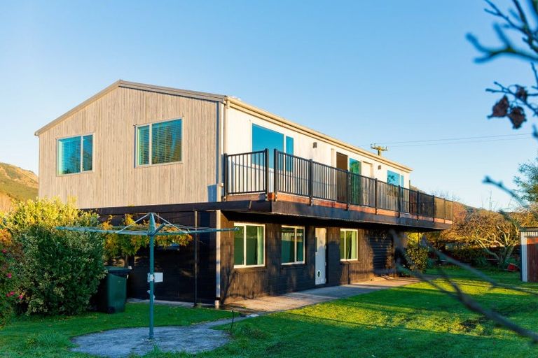 Photo of property in 8 Puketa Road, Peketa, Kaikoura, 7374