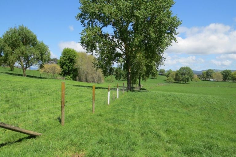 Photo of property in 103 Jury Road, Ngahinapouri, Hamilton, 3290