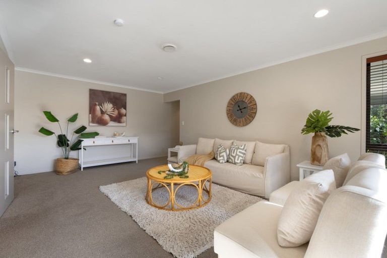 Photo of property in 8 Highlander Place, Welcome Bay, Tauranga, 3112