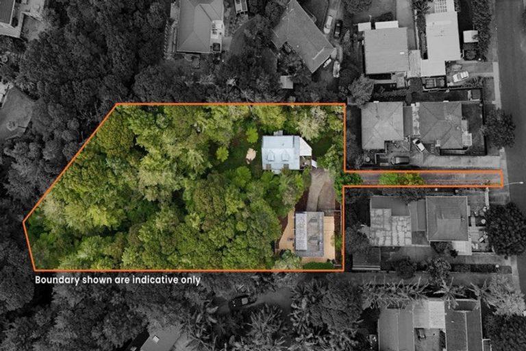 Photo of property in 1/30 Simon Ellice Drive, Bayview, Auckland, 0629