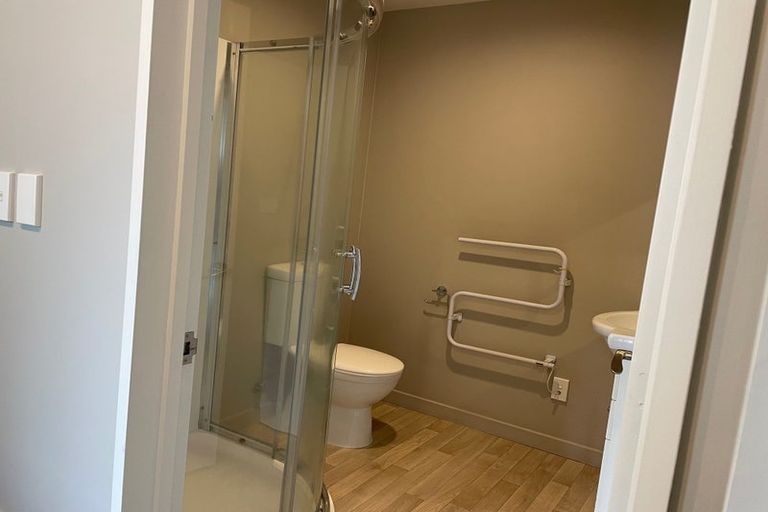 Photo of property in 470c Barbadoes Street, Edgeware, Christchurch, 8013