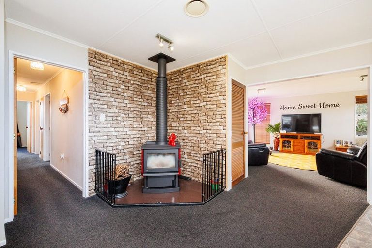 Photo of property in 43 Trent Street, Rongotea, 4476