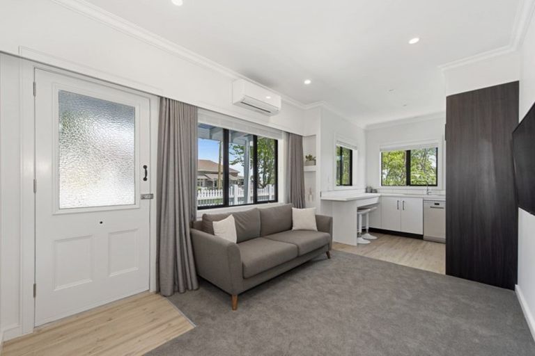 Photo of property in 2 Moana Street, Ohope, 3121