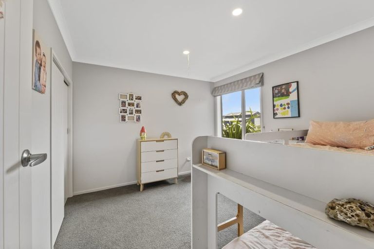 Photo of property in 20 Larlin Drive, Hawera, 4675