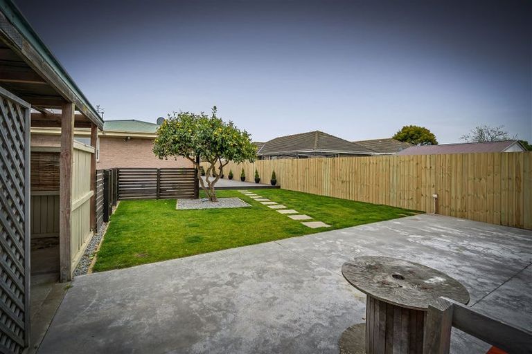 Photo of property in 38 Sandown Crescent, Aranui, Christchurch, 8061