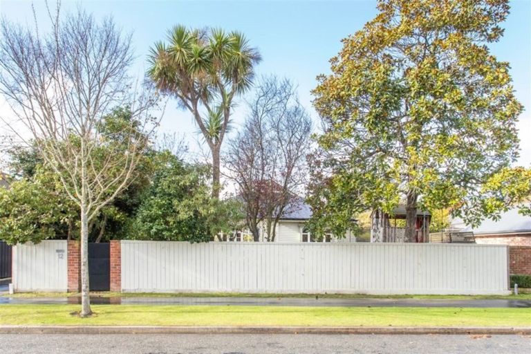 Photo of property in 12 Stratford Street, Merivale, Christchurch, 8014