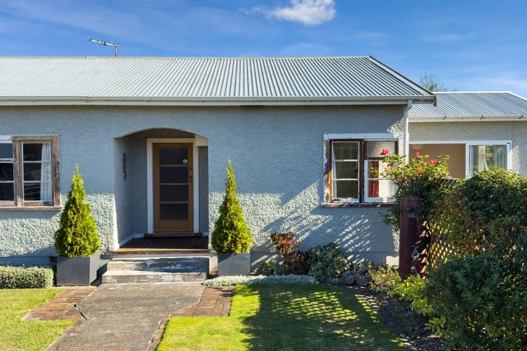 Photo of property in 32 Wyndham Street, Carterton, 5713