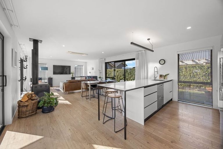 Photo of property in 20 Pounamu Avenue, Albert Town, Wanaka, 9305