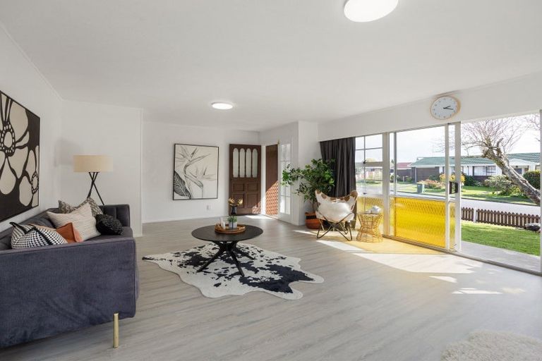 Photo of property in 4 Sandalwood Drive, Dinsdale, Hamilton, 3204