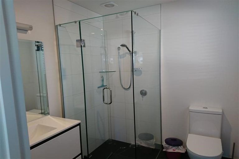 Photo of property in 40 Marbleleaf Lane, Albert Town, Wanaka, 9305