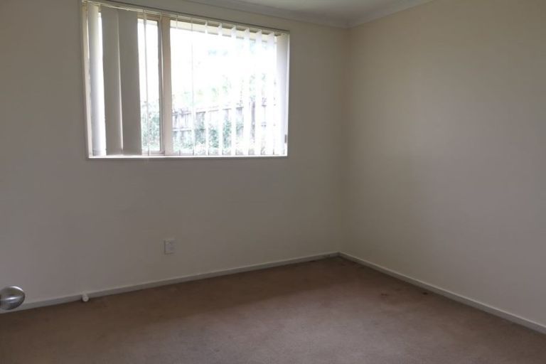Photo of property in 14 Nykki Place, Papakura, 2110