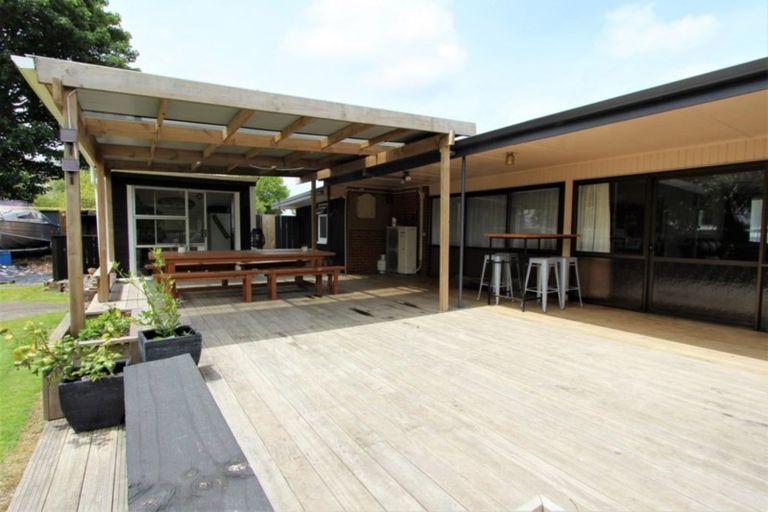 Photo of property in 15 Grace Crescent, Tokoroa, 3420