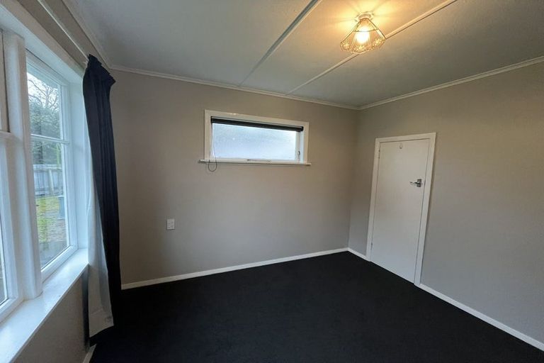Photo of property in 19 Hobson Street, Levin, 5510