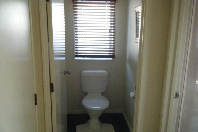 Photo of property in 88 Don Buck Road, Massey, Auckland, 0614