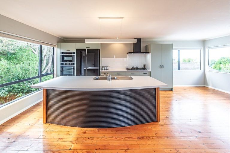 Photo of property in 18 Titter Place, Springvale, Whanganui, 4501