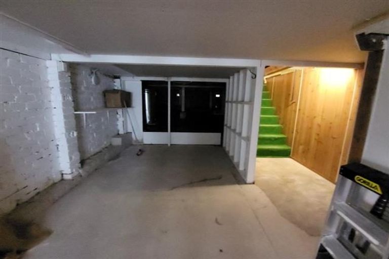 Photo of property in 56 Polygon Road, Saint Heliers, Auckland, 1071