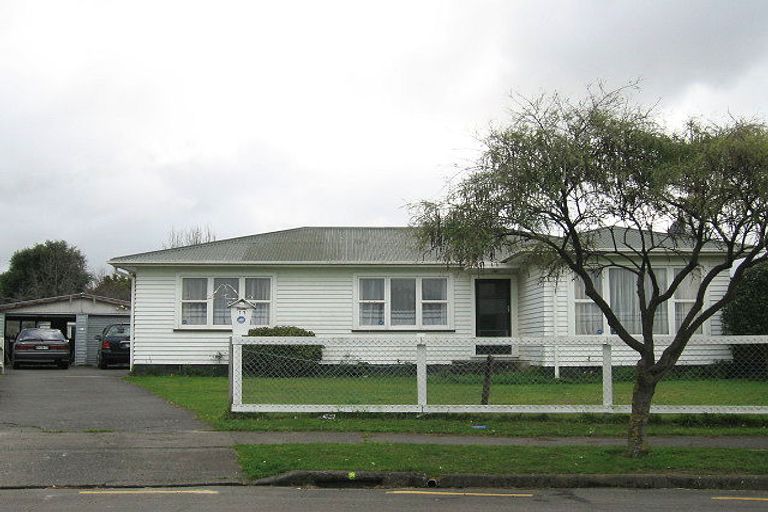 Photo of property in 11 Montgomery Street, Feilding, 4702