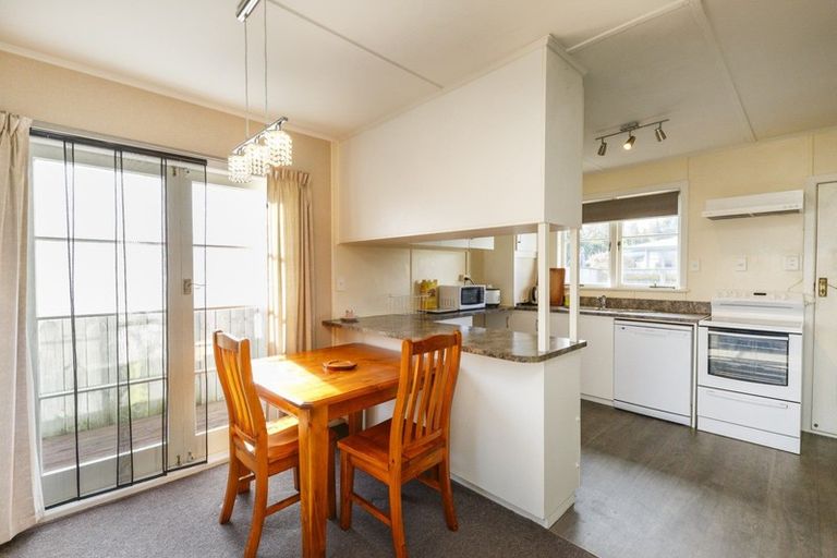 Photo of property in 219 Botanical Road, Takaro, Palmerston North, 4412