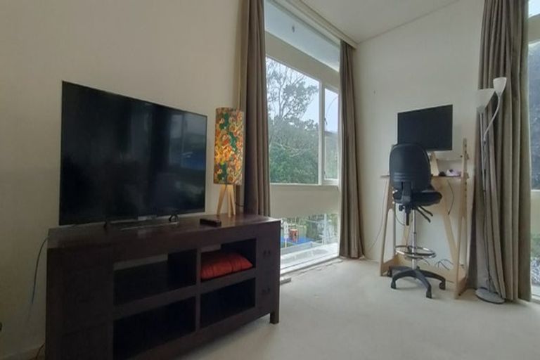 Photo of property in Aston Towers, 131 Abel Smith Street, Aro Valley, Wellington, 6011