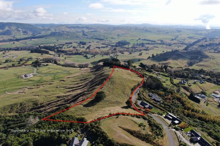 Photo of property in 104 Highland Drive, Acacia Bay, Taupo, 3385