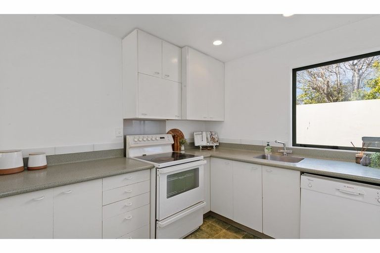 Photo of property in 16b Saint Albans Street, St Albans, Christchurch, 8014