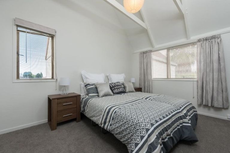 Photo of property in 3/506 Devonport Road, Tauranga South, Tauranga, 3112