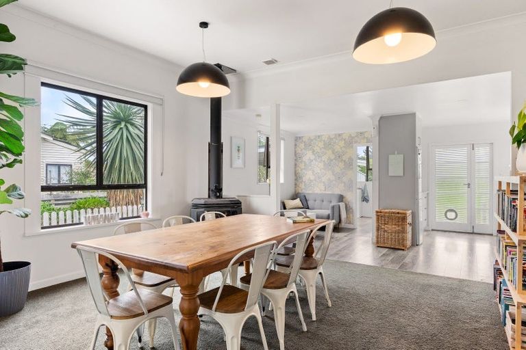 Photo of property in 119 Iranui Road, Inner Kaiti, Gisborne, 4010