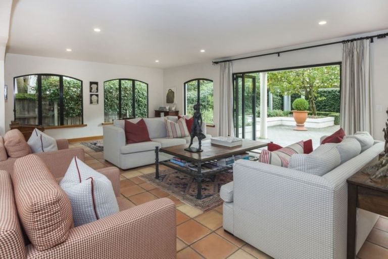 Photo of property in 31 Beveridge Street, Christchurch Central, Christchurch, 8013