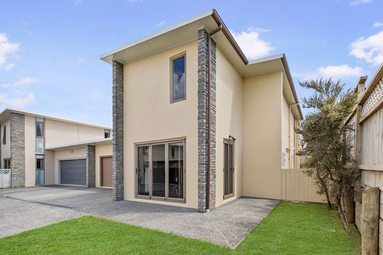 Photo of property in 20 Merlot Lane, Pukekohe, 2120