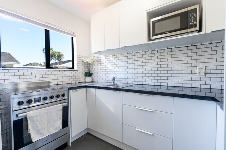 Photo of property in 3/30 Picton Avenue, Riccarton, Christchurch, 8011