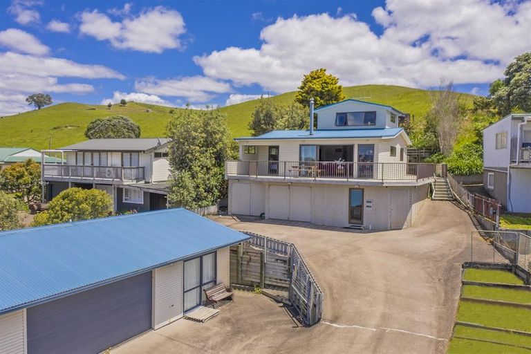 Photo of property in 113 Wharekaho Sh25 Road, Wharekaho, Whitianga, 3592