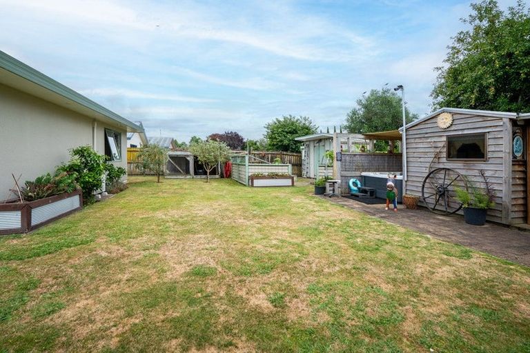 Photo of property in 19 Sarindah Place, Fairview Downs, Hamilton, 3214