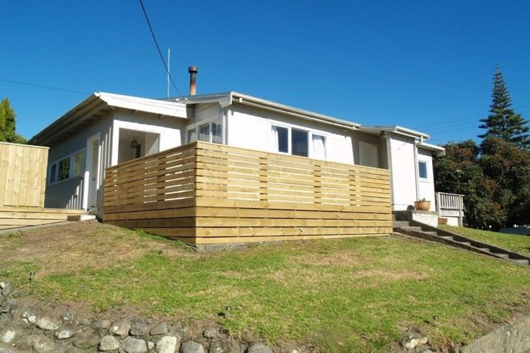 Photo of property in 22 Ngaio Street, Otaki Beach, Otaki, 5512