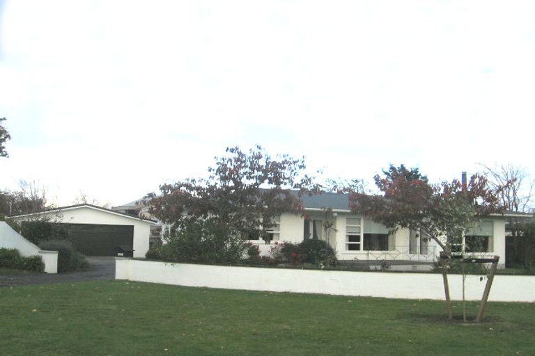 Photo of property in 8 Eaton Crescent, Otamatea, Whanganui, 4500