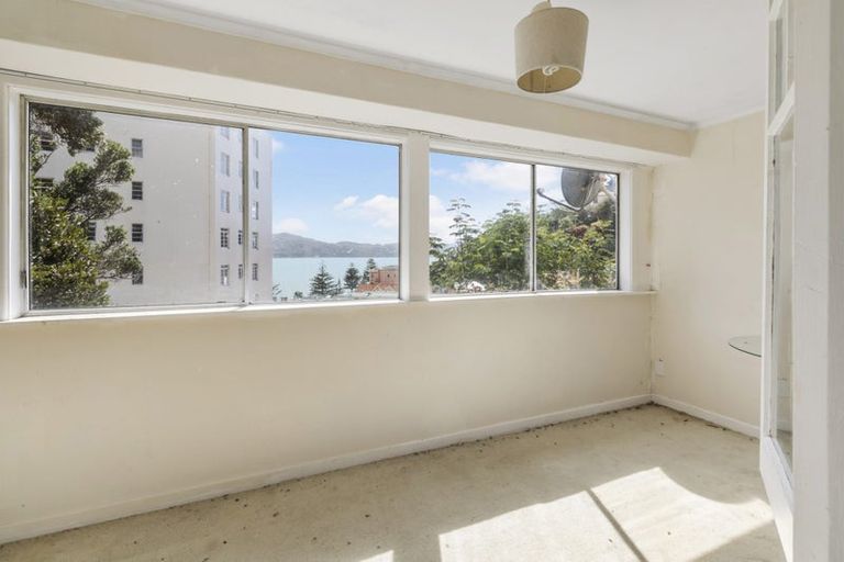 Photo of property in 8 Wilkinson Street, Oriental Bay, Wellington, 6011