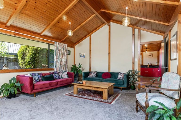 Photo of property in 16 De Castro Drive, Blenheim, 7201